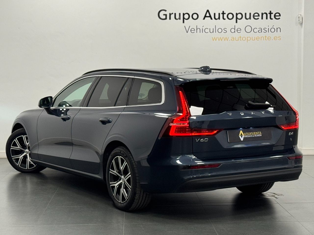 Volvo V60 CORE AUTO foto 5