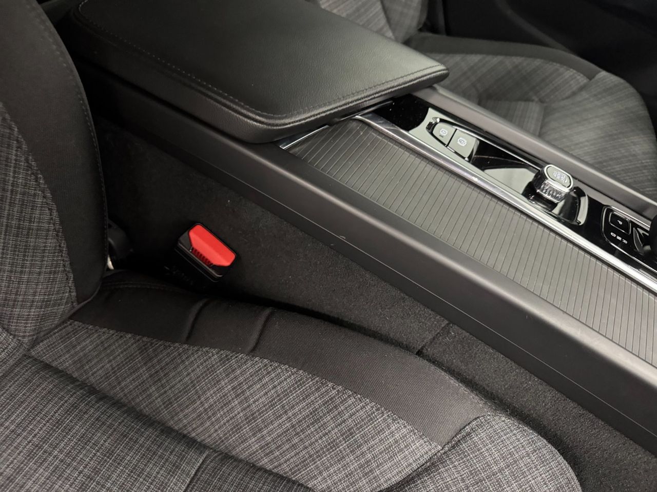 Volvo V60 CORE AUTO foto 37