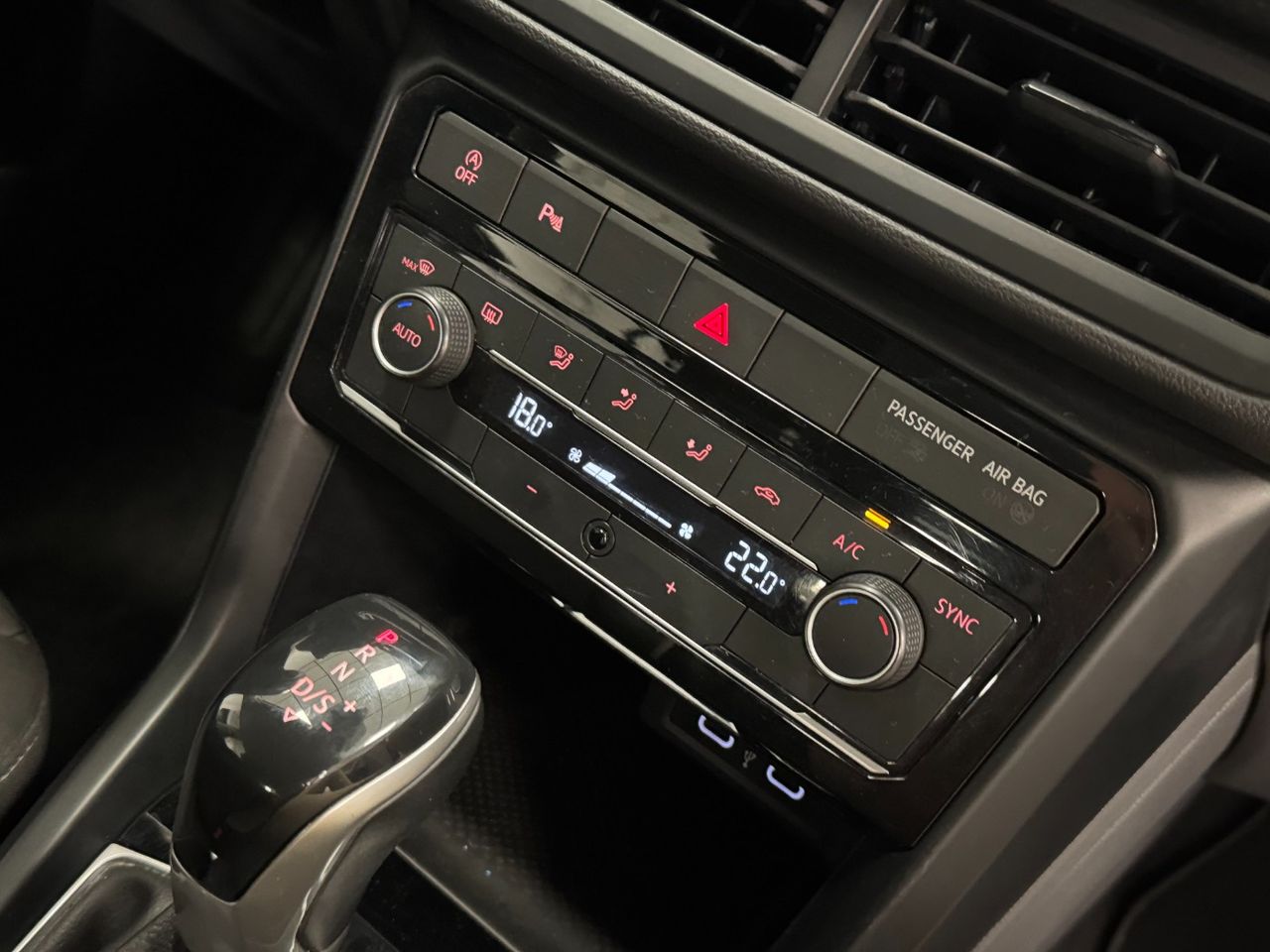 Volkswagen T-Cross ADVANCE foto 29