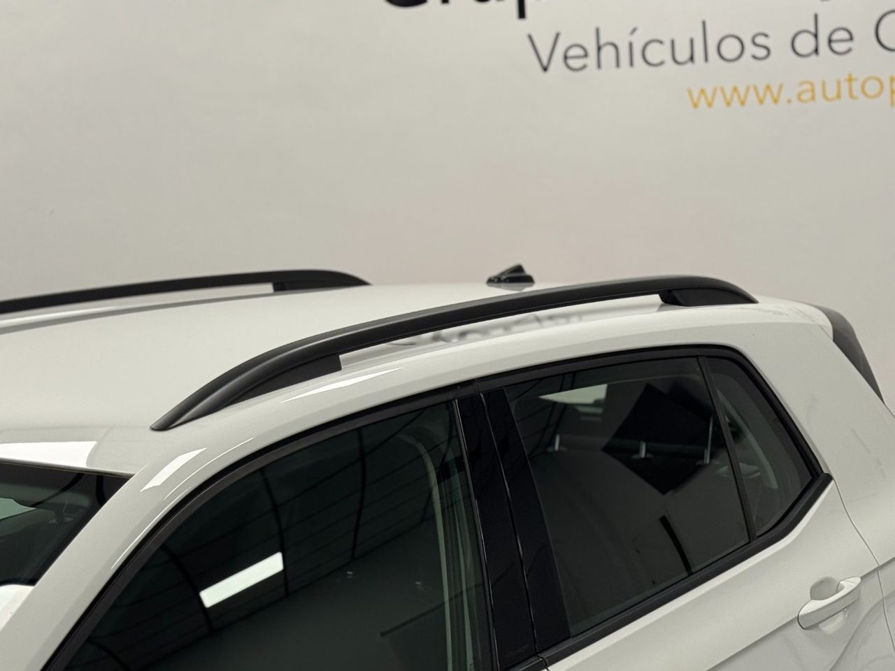 Volkswagen T-Cross ADVANCE foto 33