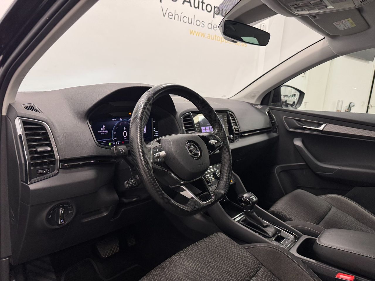 Skoda Karoq STYLE miniatura 14