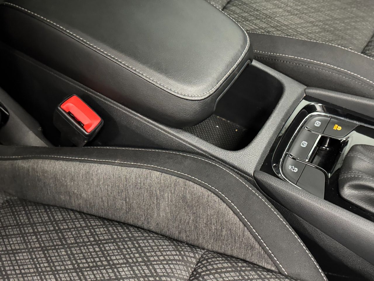 Skoda Karoq STYLE miniatura 40