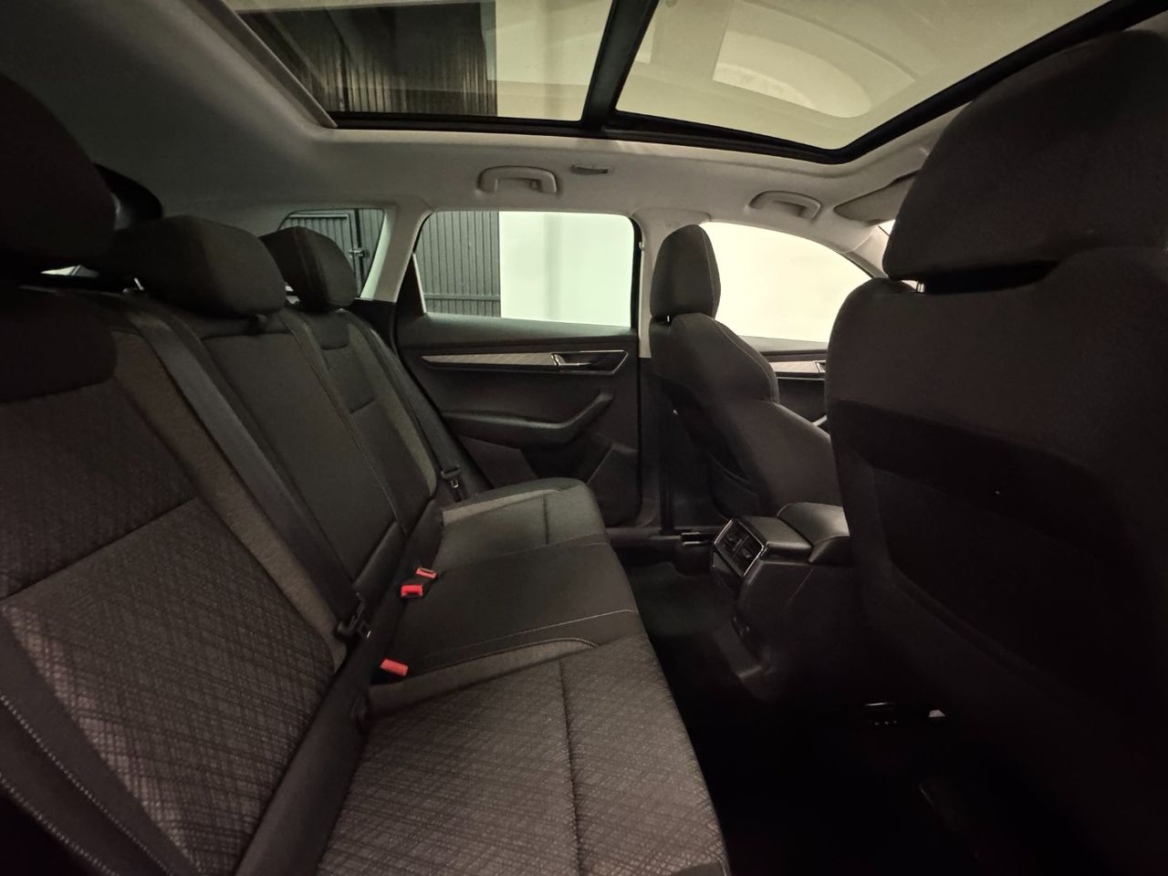 Skoda Karoq STYLE miniatura 42