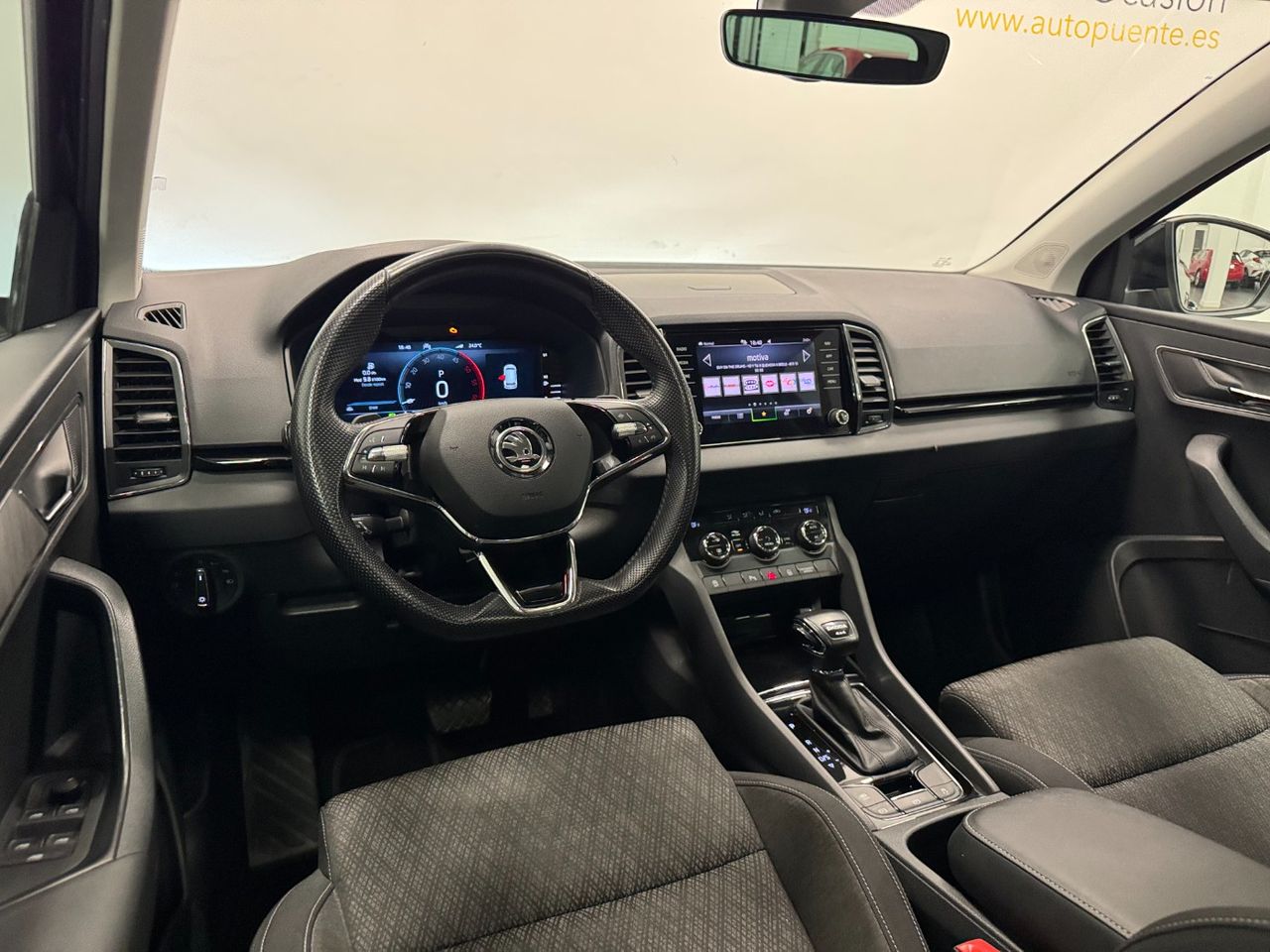 Skoda Karoq STYLE miniatura 9