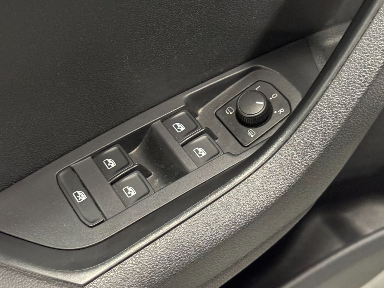 Skoda Karoq STYLE foto 16