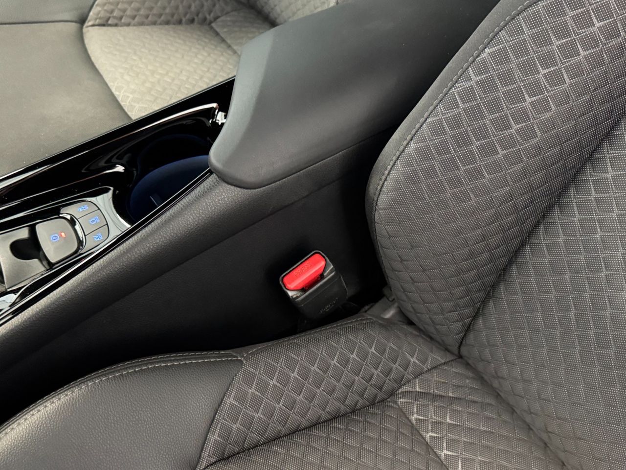 Toyota C-HR ADVANCE miniatura 27