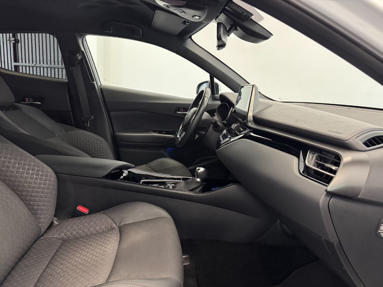 Toyota C-HR ADVANCE miniatura 31