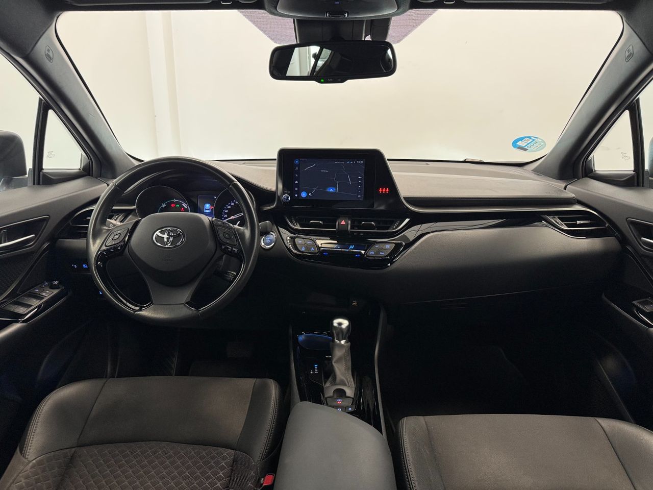 Toyota C-HR ADVANCE miniatura 10