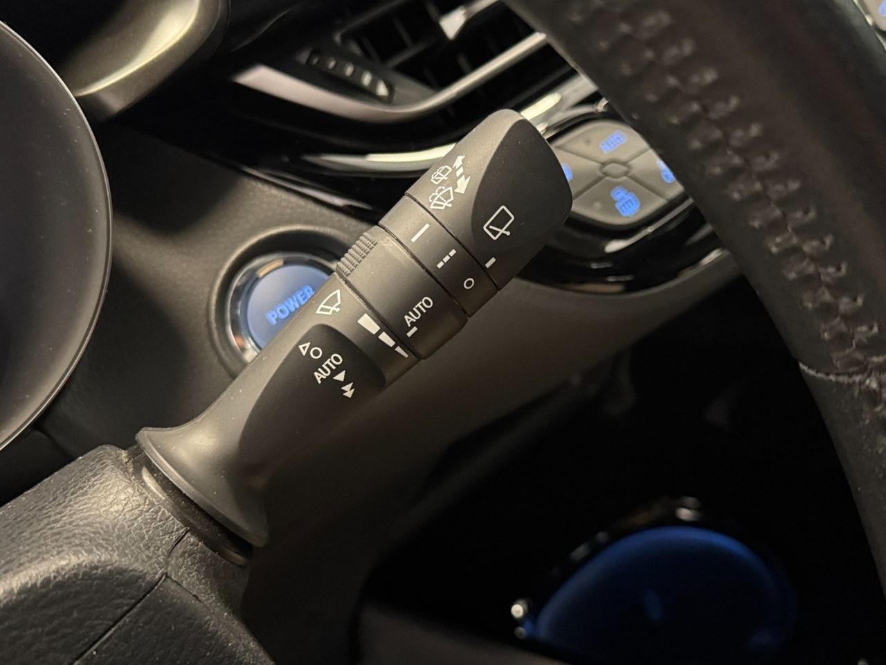 Toyota C-HR ADVANCE foto 23