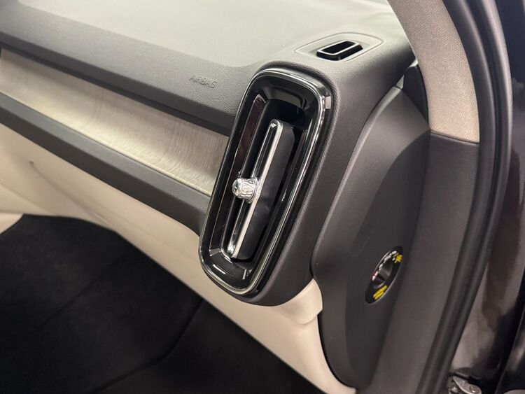 Volvo XC40 INSCRIPTION foto 31