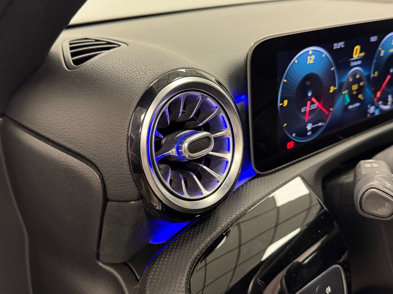 Mercedes Clase A AMG miniatura 19