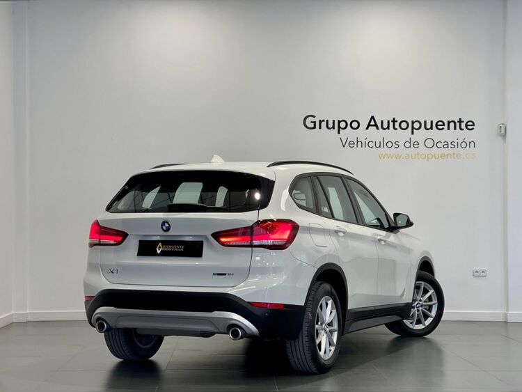 BMW X1 SDRIVE 18D foto 4