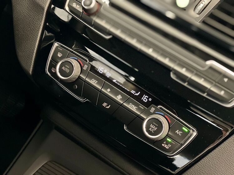 BMW X1 SDRIVE 18D foto 41