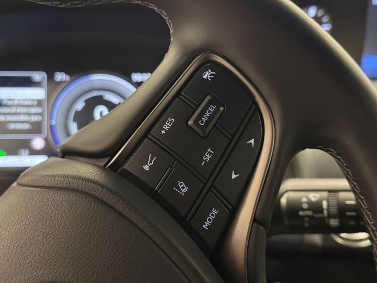 Lexus NX UX 250H PREMIUM foto 23