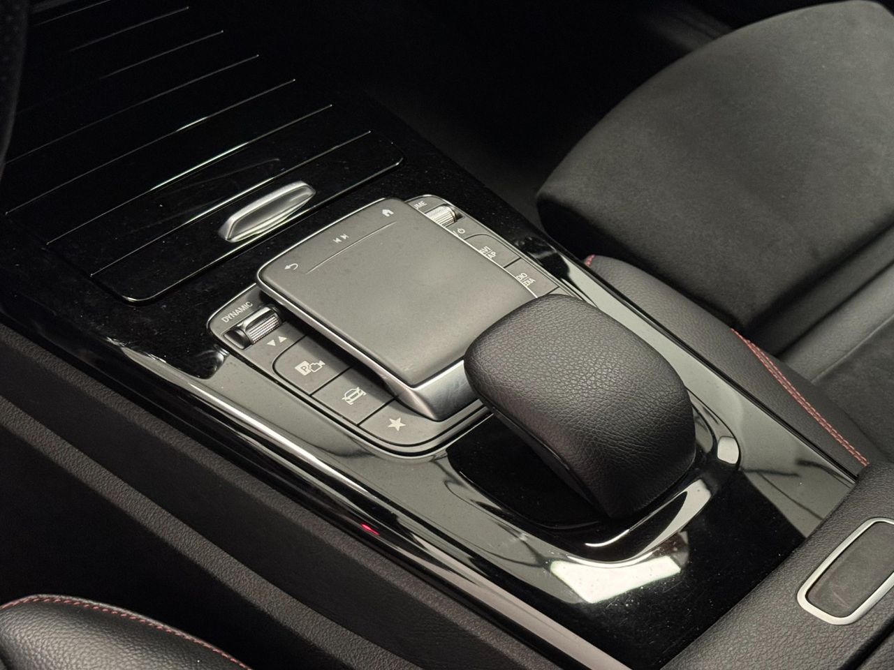 Mercedes CLA CLA 200 miniatura 27