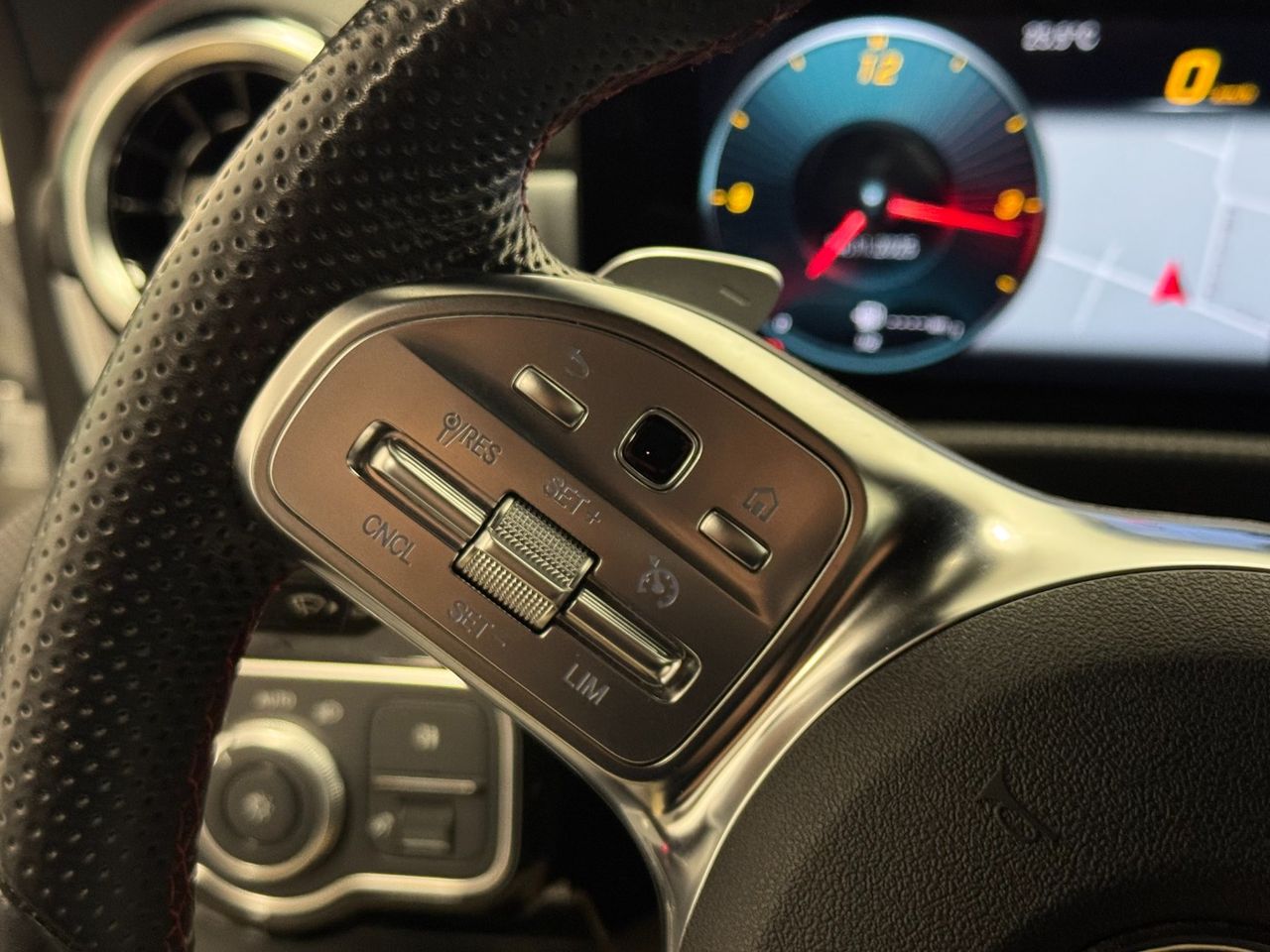 Mercedes CLA CLA 200 foto 23