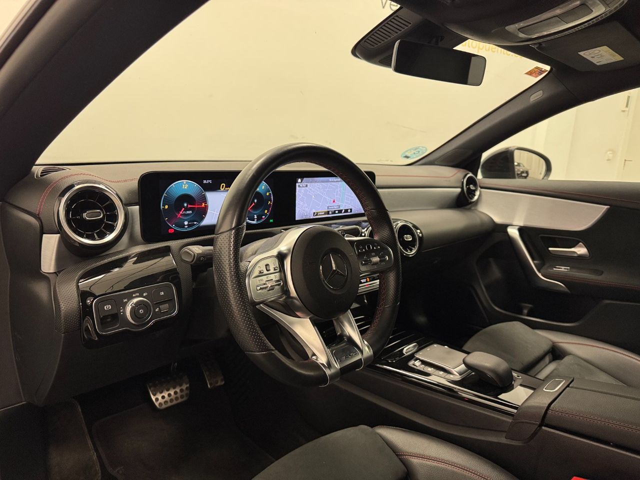 Mercedes CLA CLA 200 foto 8