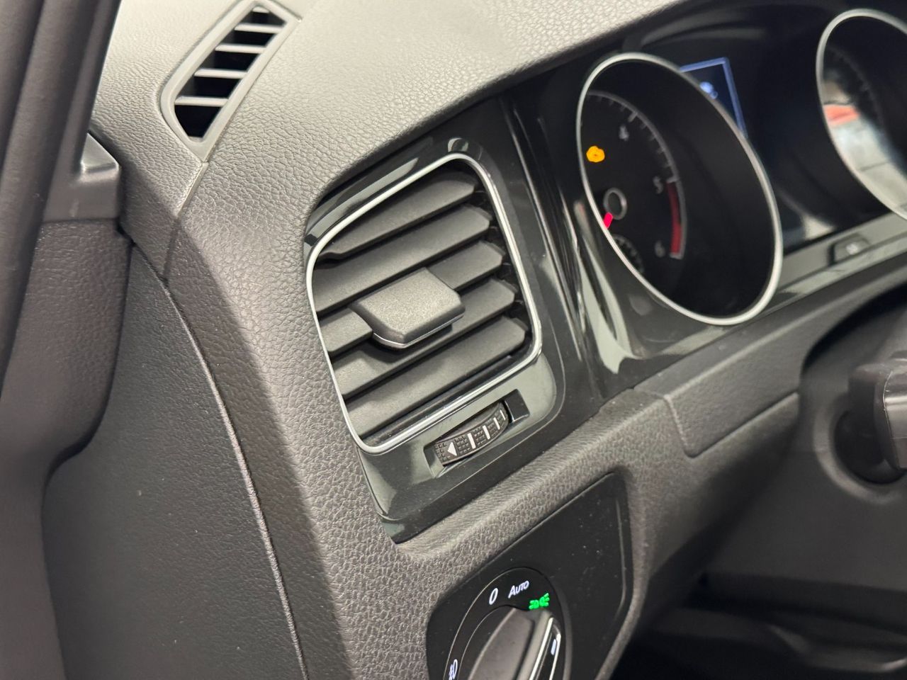 Volkswagen Golf Variant Advance 1.6 TDI 85 kW (115 CV) miniatura 19