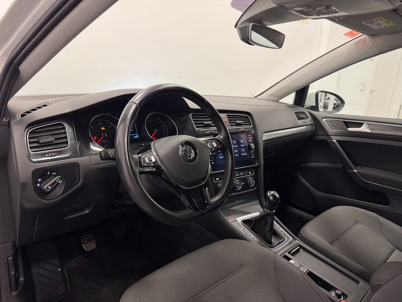 Volkswagen Golf Variant Advance 1.6 TDI 85 kW (115 CV) miniatura 8