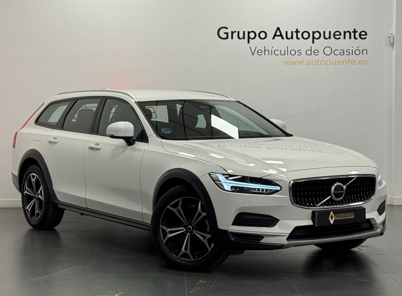 Volvo V90 CROSS COUNTRY B4 foto 2
