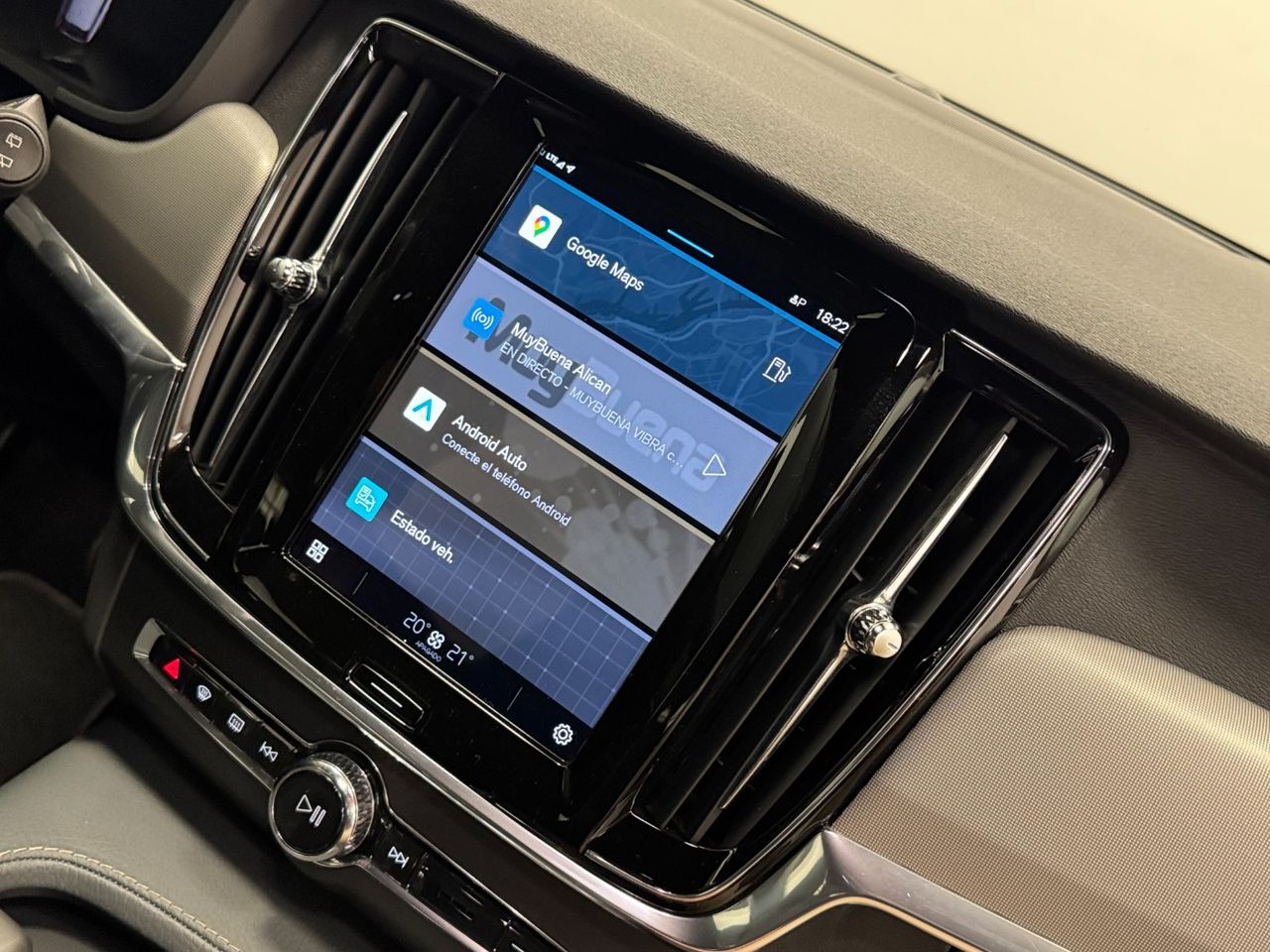 Volvo V90 CROSS COUNTRY B4 foto 35