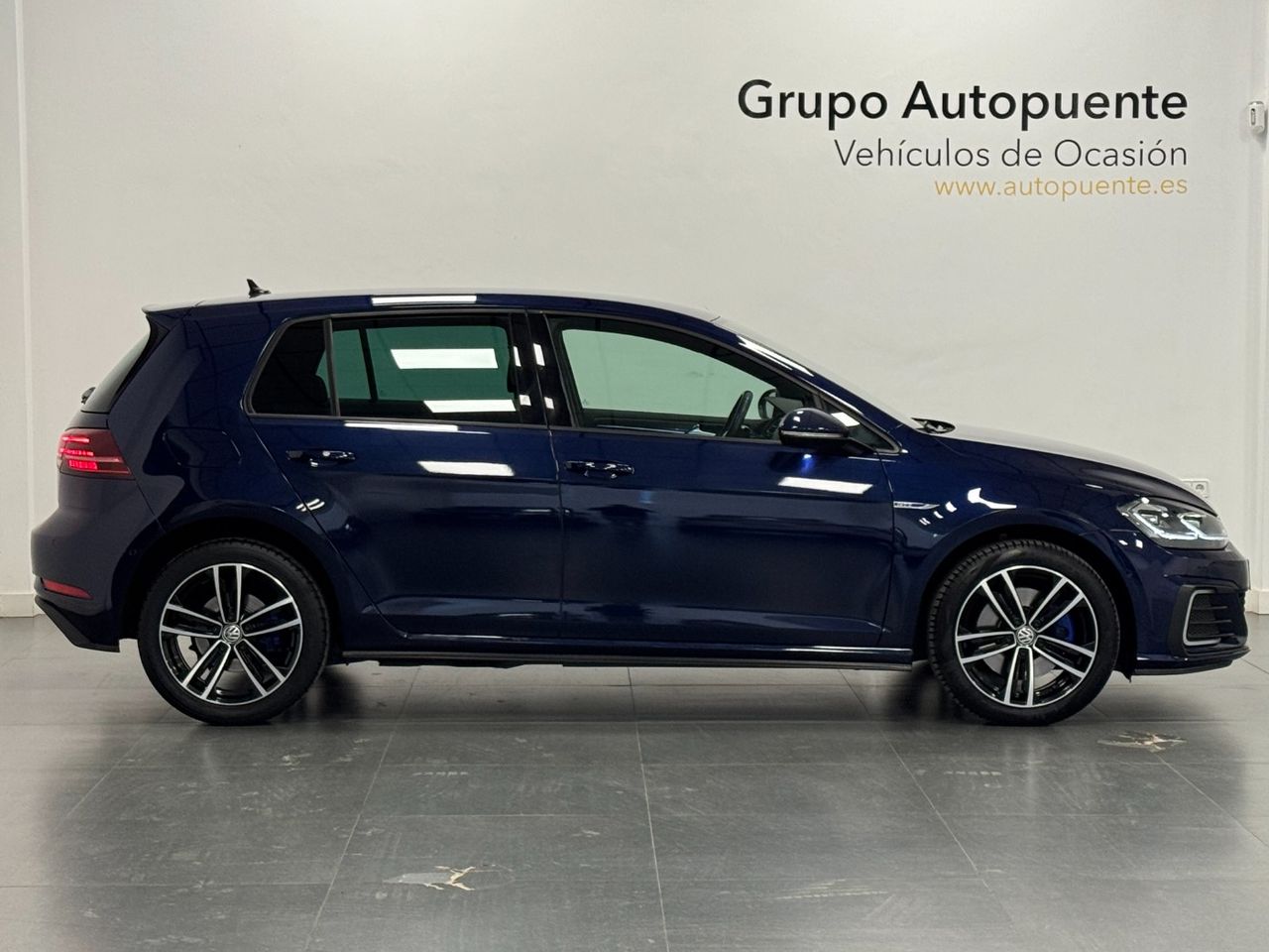 Volkswagen Golf GTE 1.4 TSI e-Power Híbrido enchufable 245 5p miniatura 3