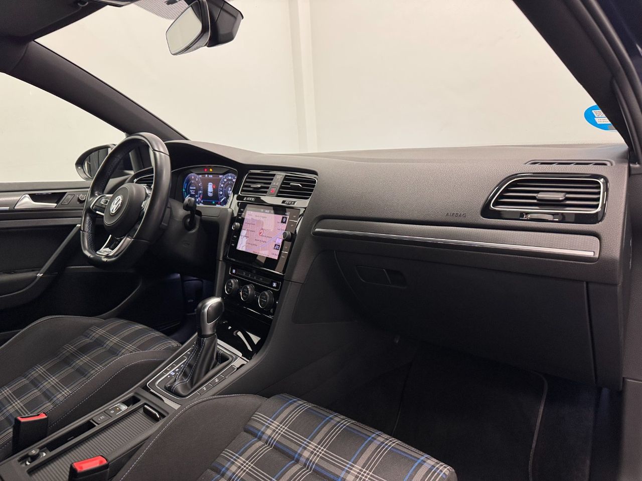 Volkswagen Golf GTE 1.4 TSI e-Power Híbrido enchufable 245 5p miniatura 13