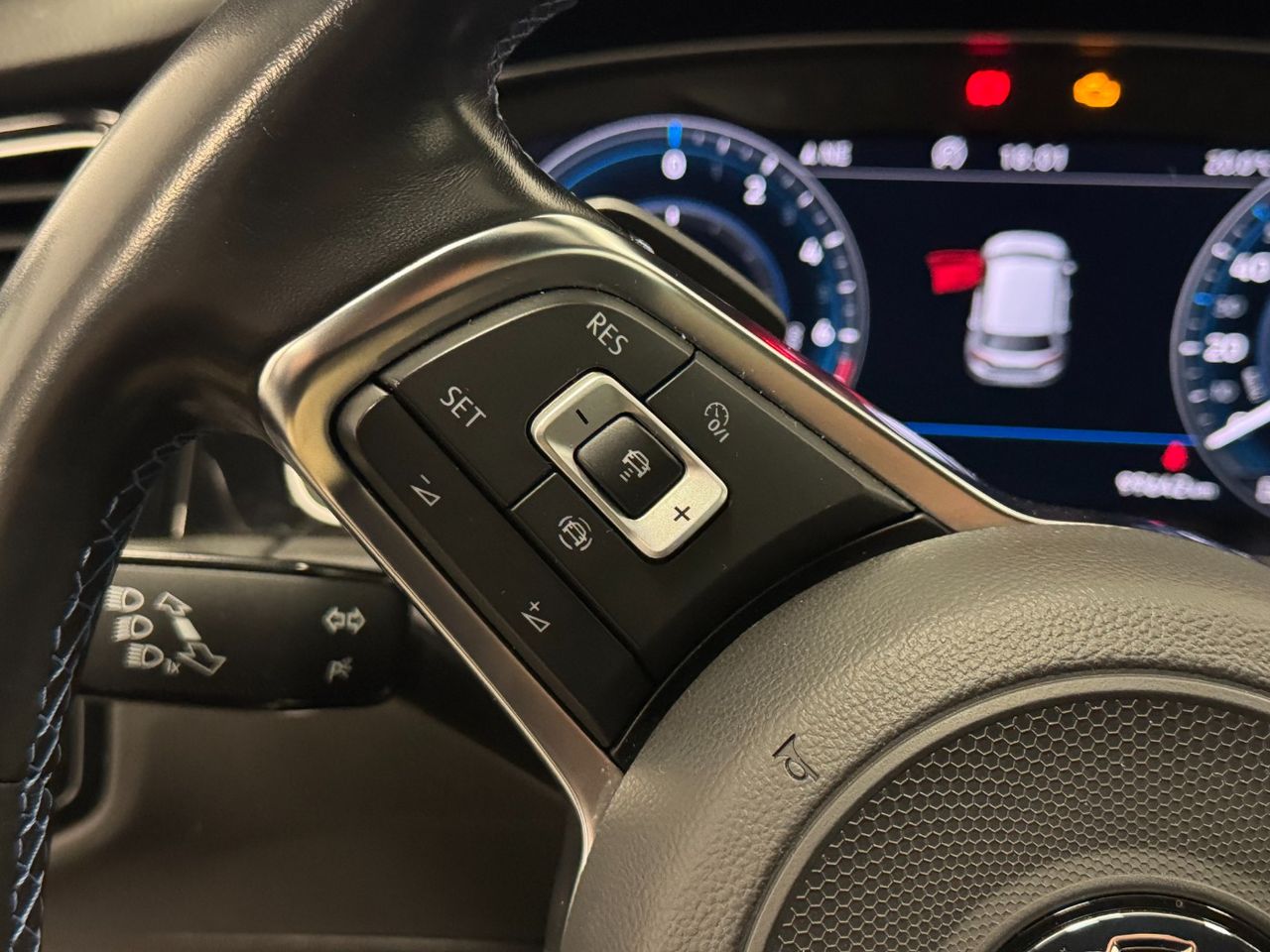 Volkswagen Golf GTE 1.4 TSI e-Power Híbrido enchufable 245 5p miniatura 26