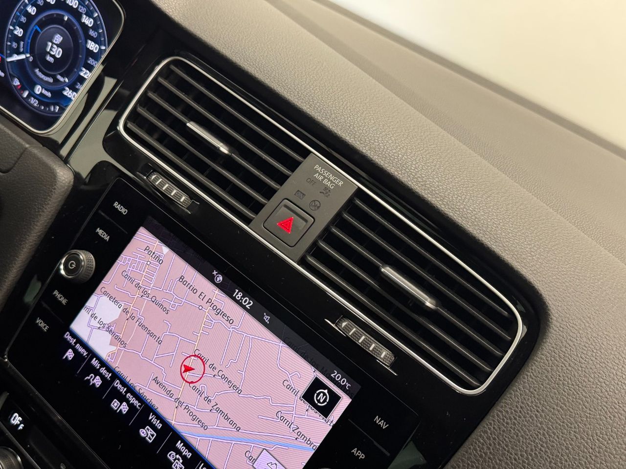 Volkswagen Golf GTE 1.4 TSI e-Power Híbrido enchufable 245 5p miniatura 35