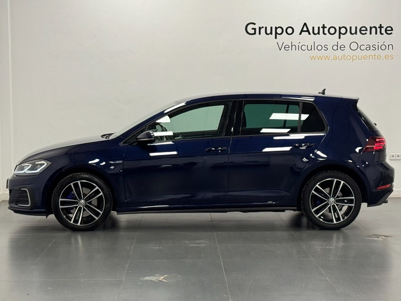 Volkswagen Golf GTE 1.4 TSI e-Power Híbrido enchufable 245 5p miniatura 6