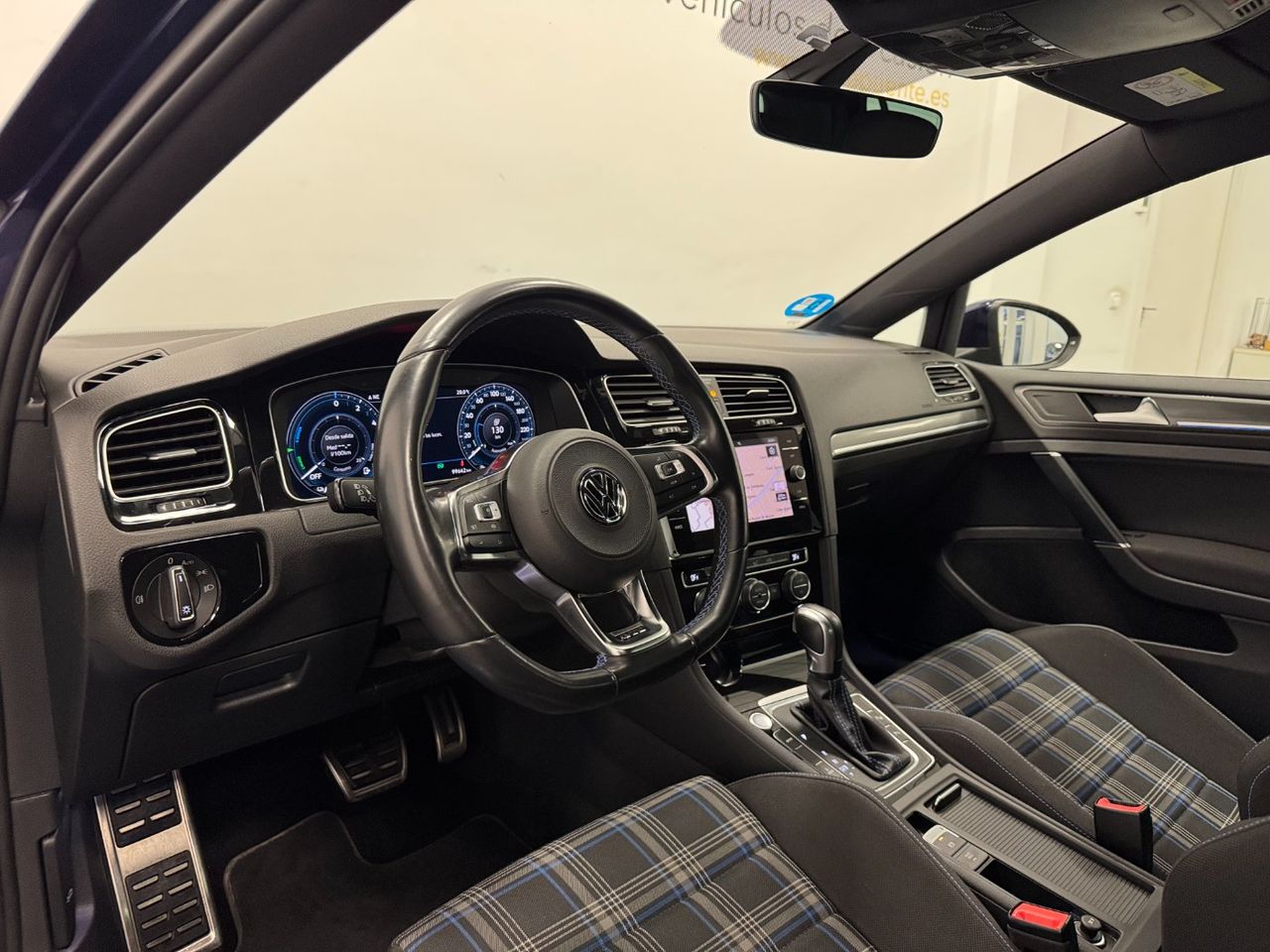 Volkswagen Golf GTE 1.4 TSI e-Power Híbrido enchufable 245 5p foto 14