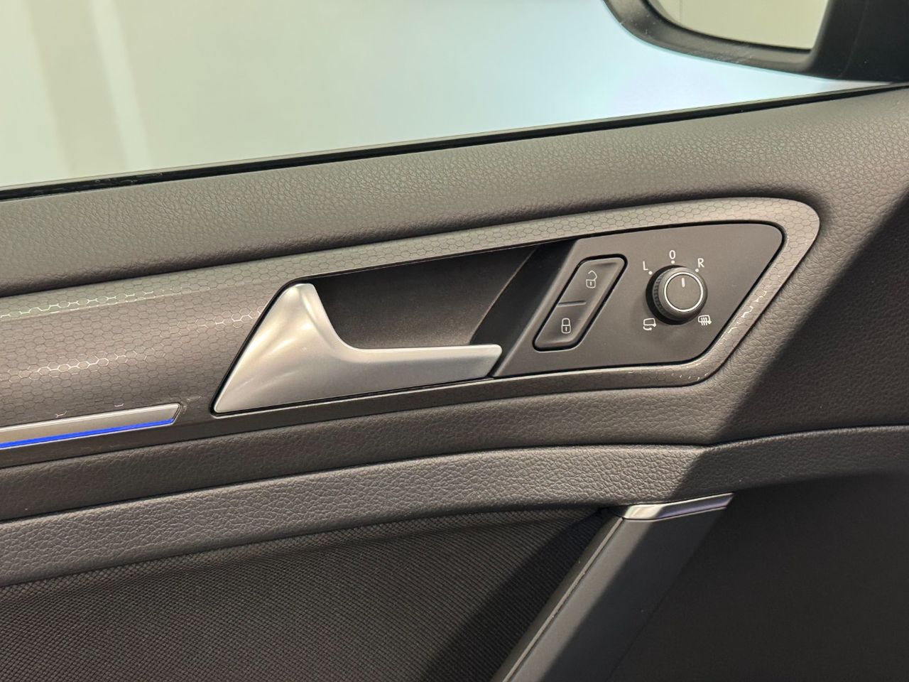 Volkswagen Golf GTE 1.4 TSI e-Power Híbrido enchufable 245 5p foto 18