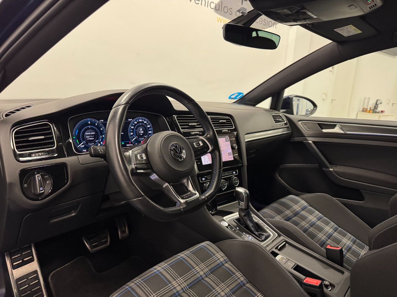 Volkswagen Golf GTE 1.4 TSI e-Power Híbrido enchufable 245 5p foto 8