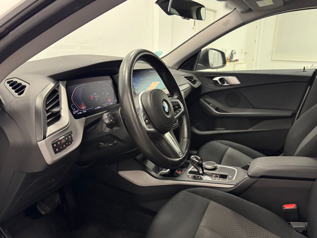 BMW Serie 2 SERIE 218D GRAN COUPE foto 15