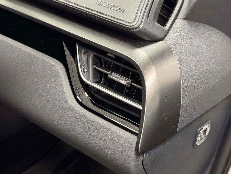 Toyota C-HR 180H ADVANCE foto 31