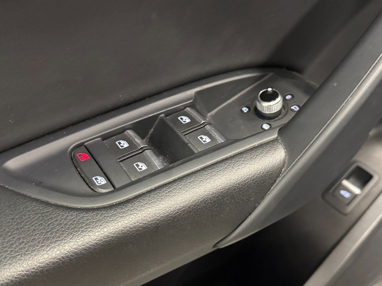 Audi Q5 Q5 BLACK LINE foto 16