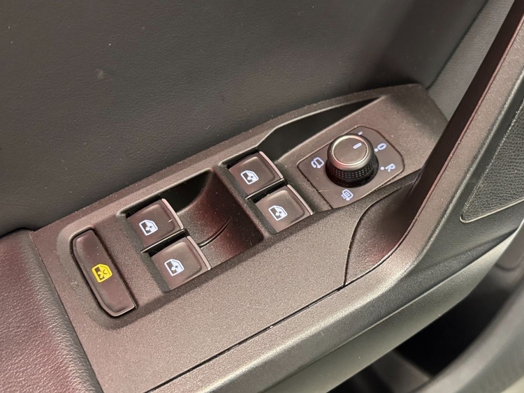 Seat Leon FR E-HYBRID foto 16