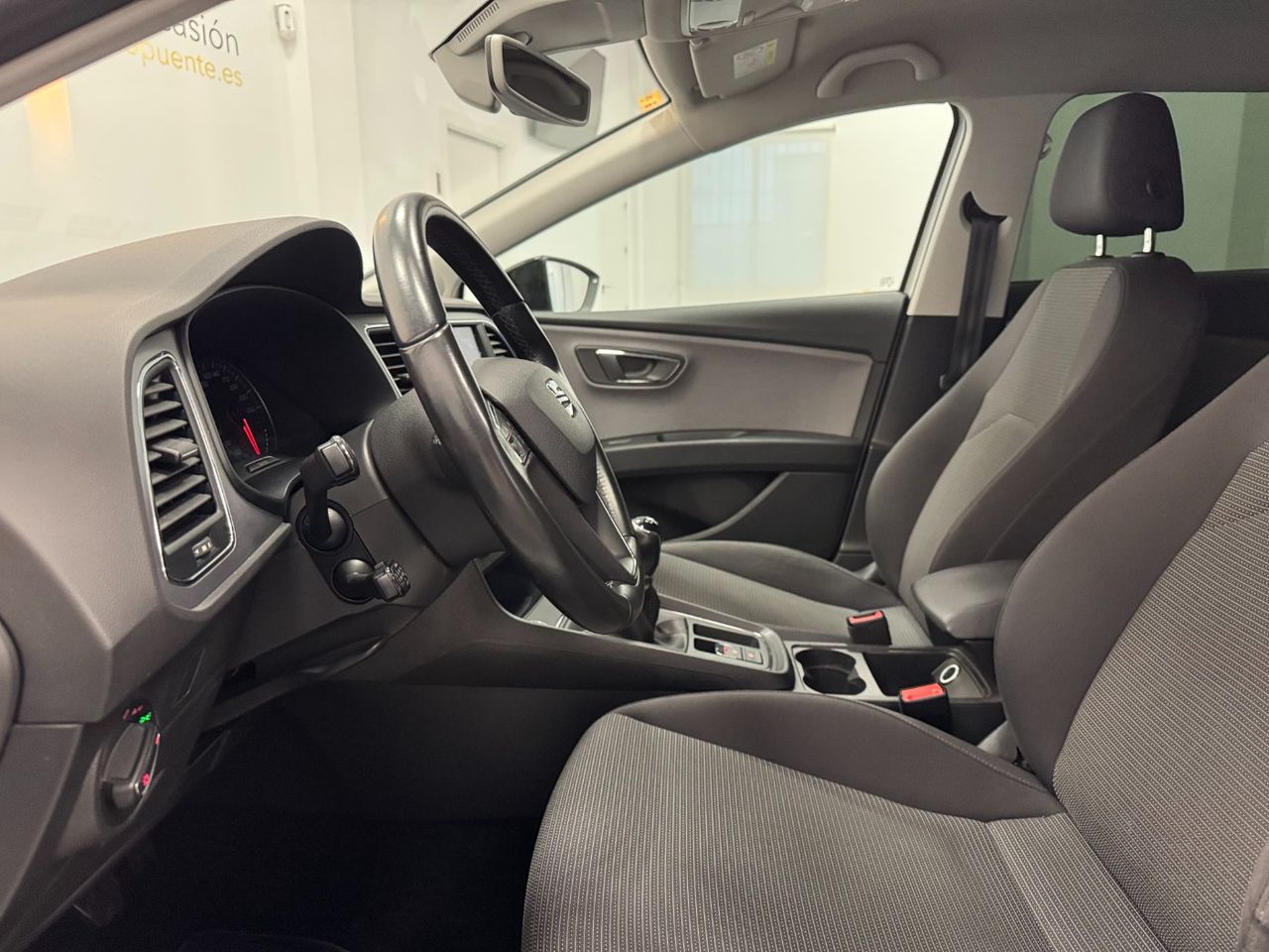 Seat Leon STYLE NAV 115CV miniatura 13