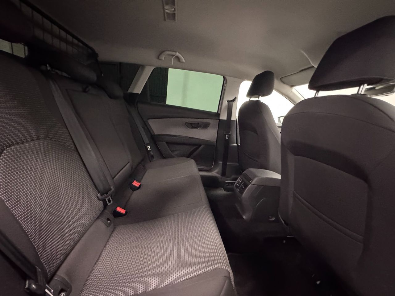 Seat Leon STYLE NAV 115CV miniatura 40