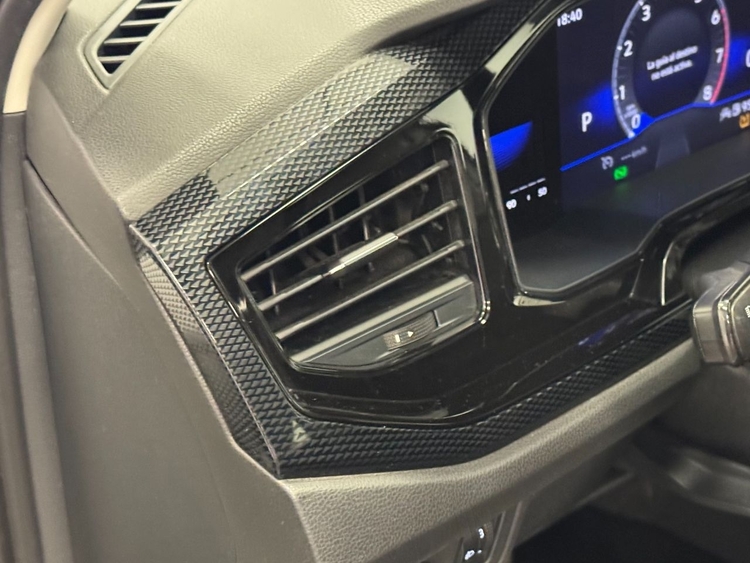 Volkswagen Polo LIFE foto 17