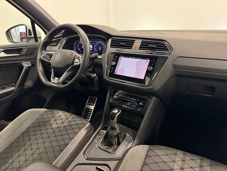 Volkswagen Tiguan R LINE foto 9