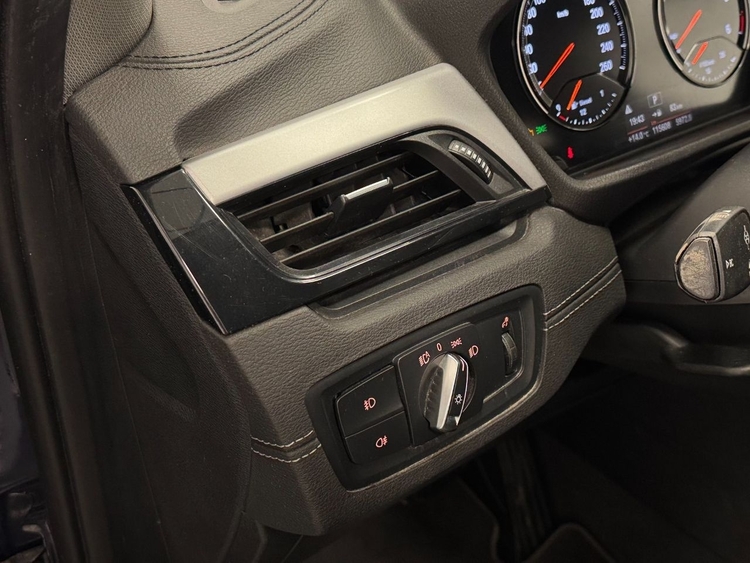 BMW X2 X2 SDRIVE 18D foto 19