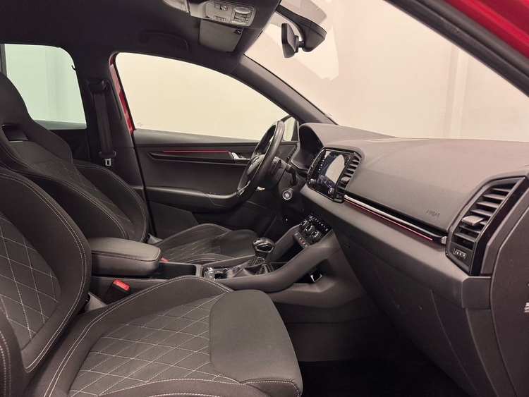 Skoda Karoq SPORTLINE TSI  DSG foto 30