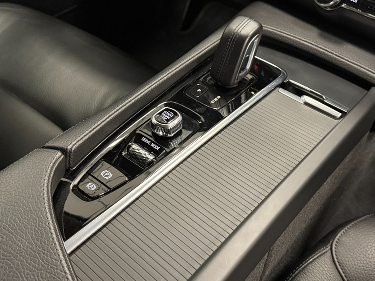 Volvo V90 MOMENTUM PRO AUTO BIRCH LIGHT foto 38