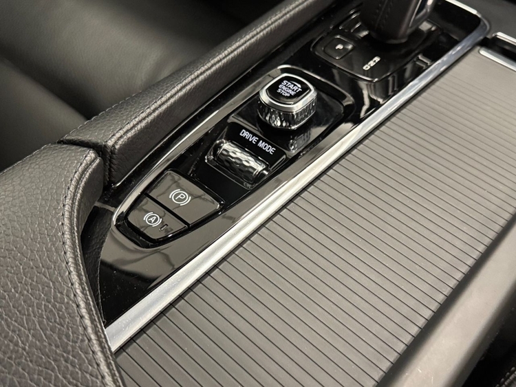 Volvo V90 MOMENTUM PRO AUTO BIRCH LIGHT foto 40