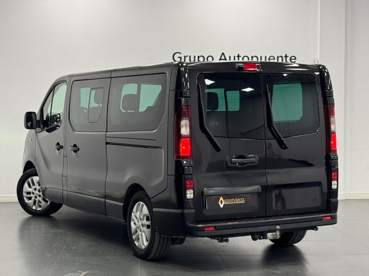 Renault Trafic Passenger Largo Energy Blue dCi 107 kW (145 CV) miniatura 5