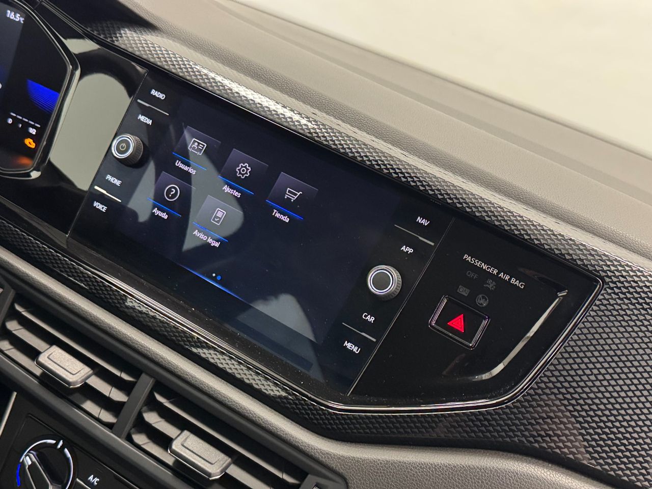 Volkswagen Polo LIFE miniatura 32