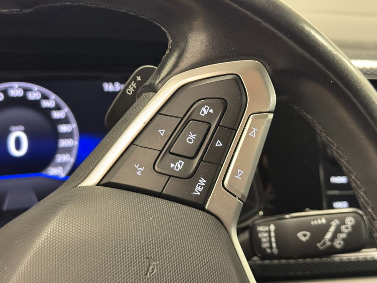 Volkswagen Polo LIFE foto 23