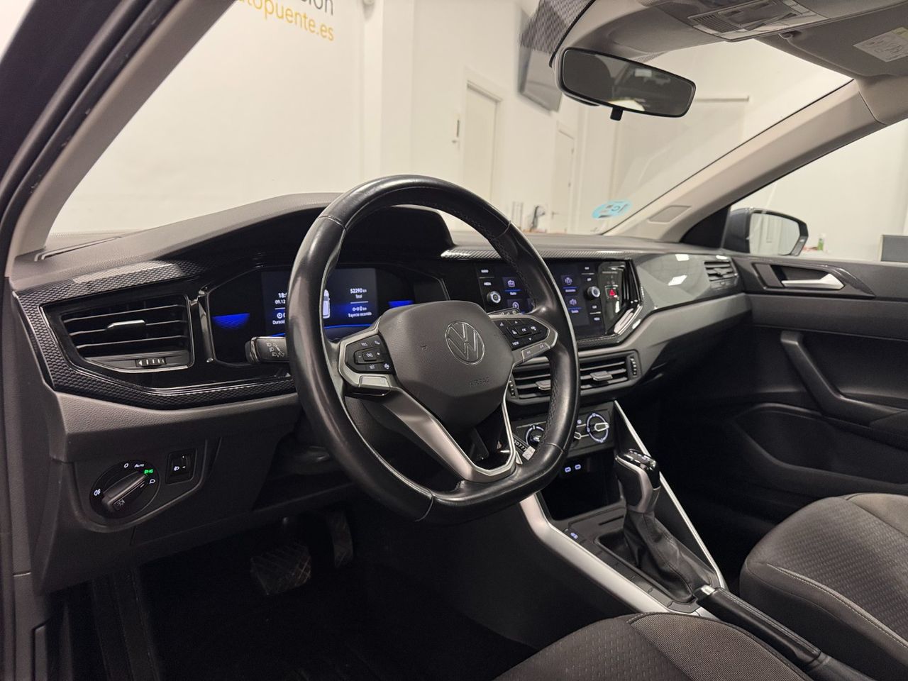 Volkswagen Polo LIFE foto 8