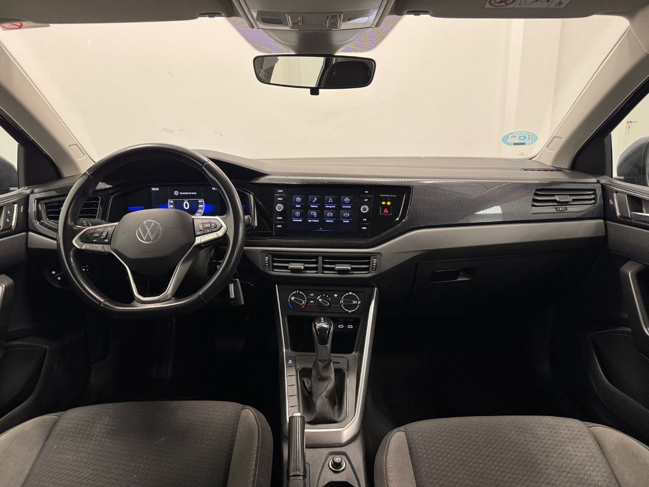 Volkswagen Polo LIFE foto 10